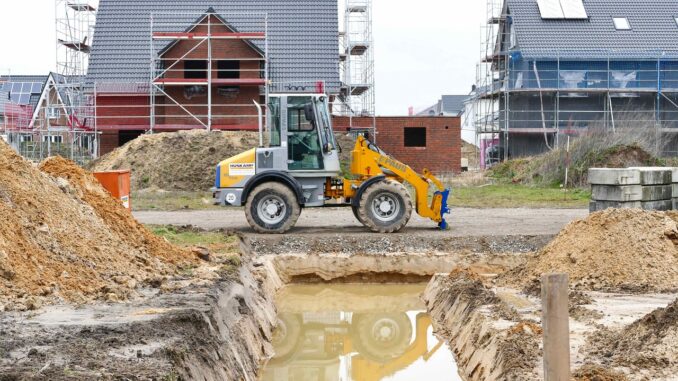 Bauspülung Rohr und Kanalreinigung nach Neubau