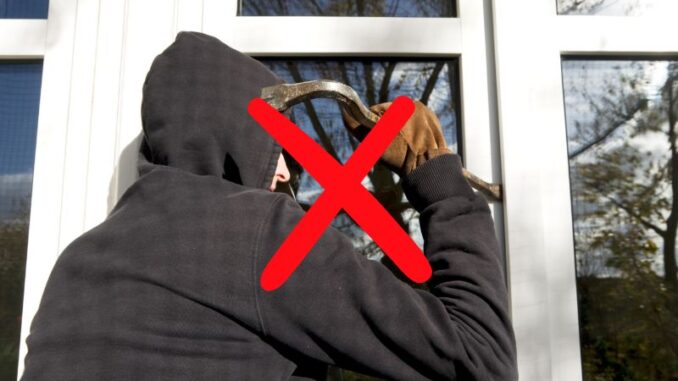 Keine Chance für Einbrecher: So wird das Eigenheim sicher