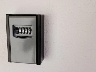 Schlüsselkasten im Außenbereich: Wetterfest, sicher und praxistauglich